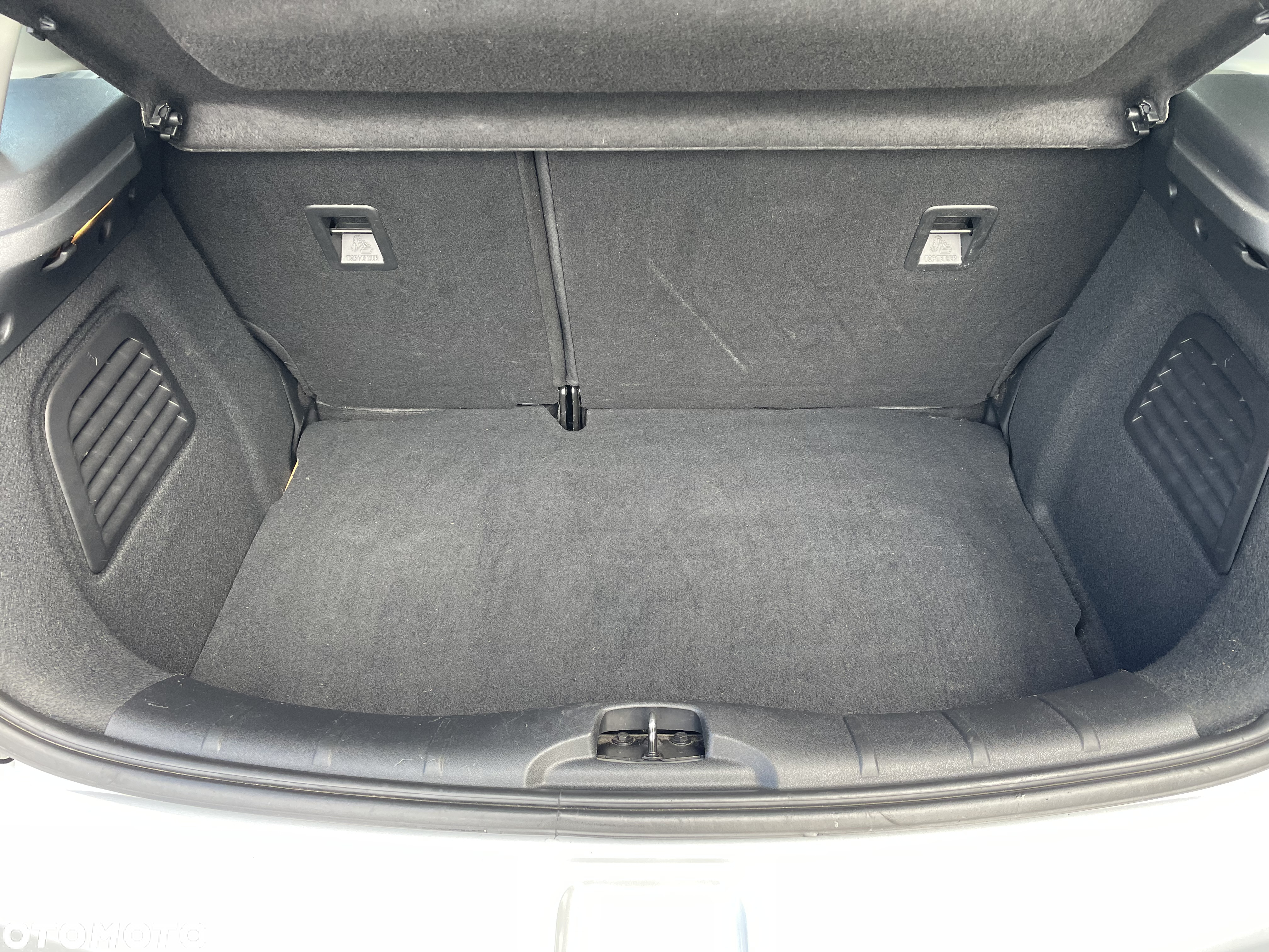 Citroën C3 1.4 HDi Attraction - 21