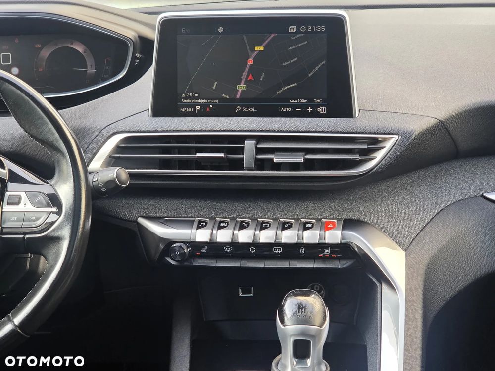 Peugeot 5008 1.6 BlueHDi Allure 7os - 24