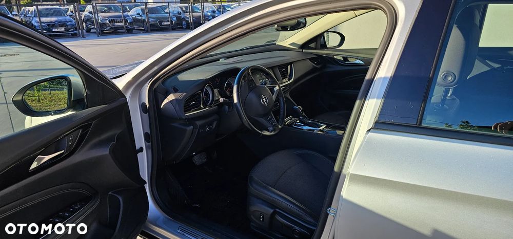 Opel Insignia 1.5 T Innovation S&S - 4