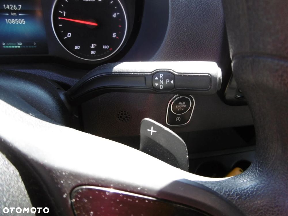 Mercedes-Benz Sprinter - 11