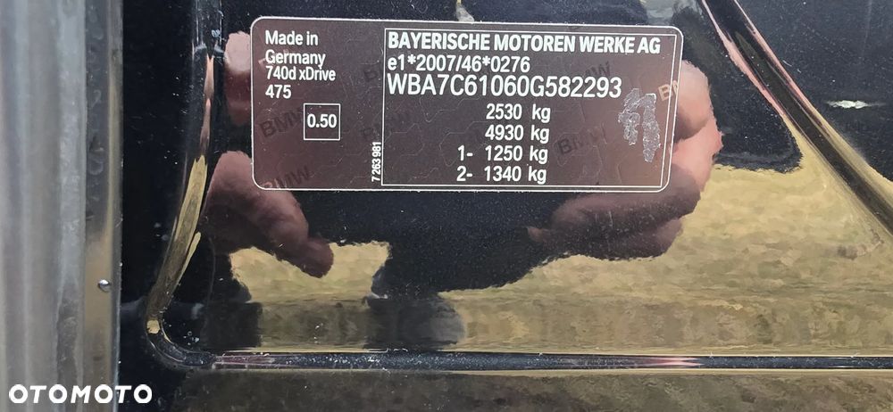 BMW Seria 7 740d xDrive sport - 10