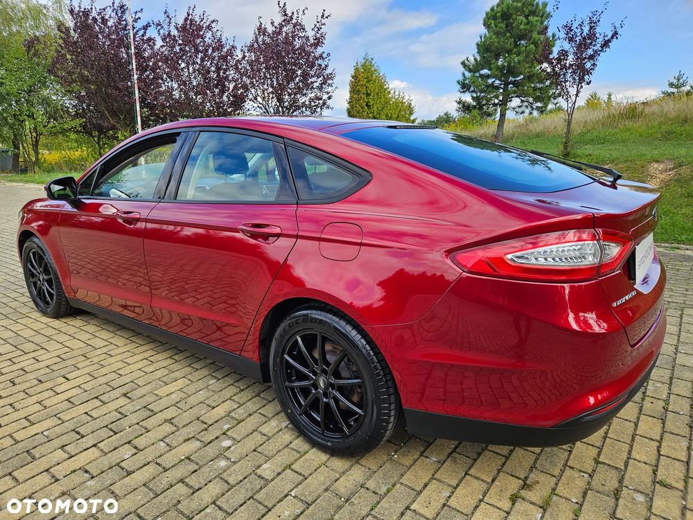 Ford Mondeo 1.5 EcoBoost Ambiente Plus - 11