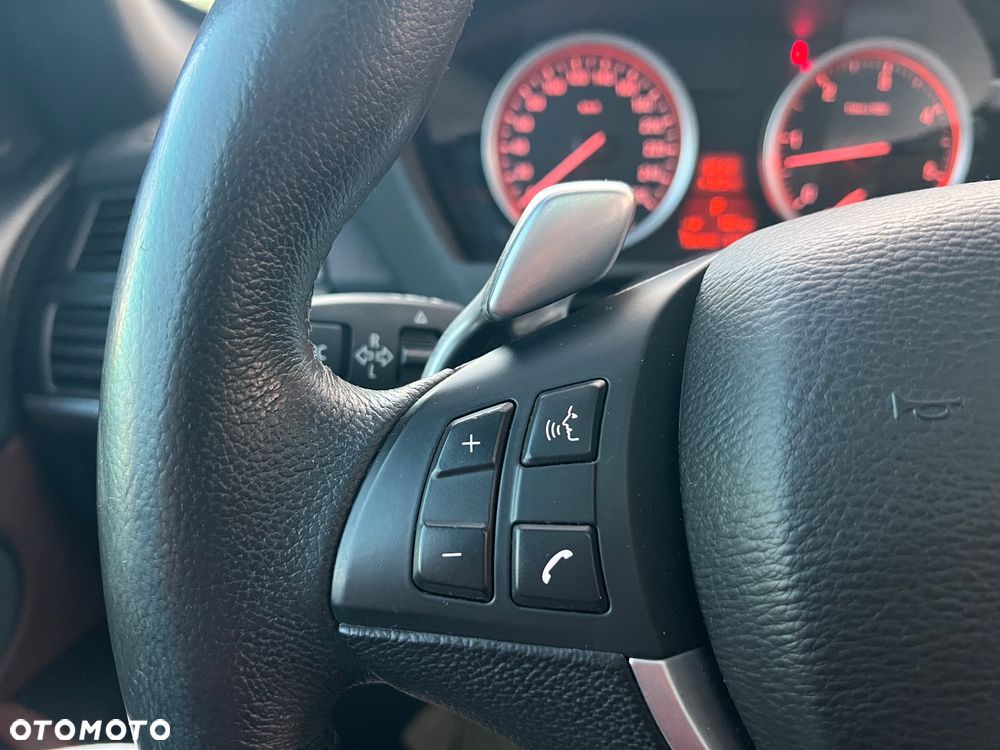 BMW X6 xDrive30d - 9