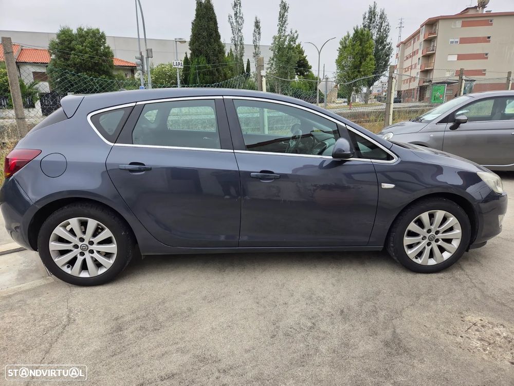Opel Astra 1.7 CDTI Cosmo - 7