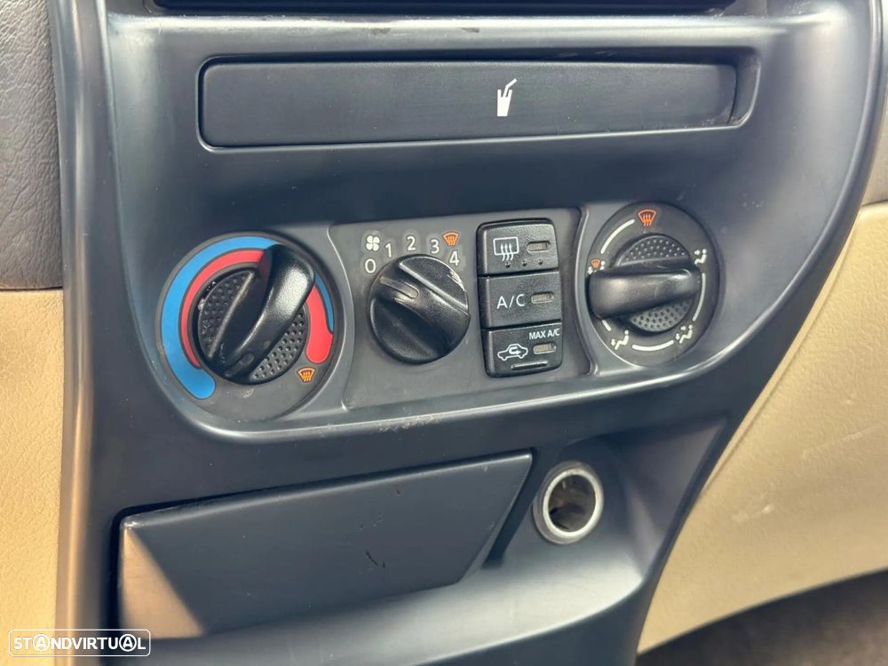Nissan Terrano - 16
