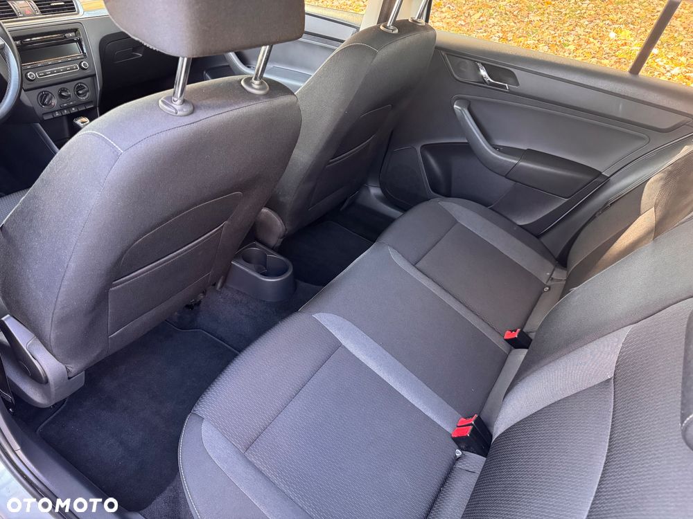 Skoda RAPID 1.2 TSI Active - 5