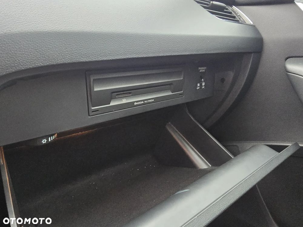 Skoda Octavia 2.0 TDI Edition DSG EU6 - 18
