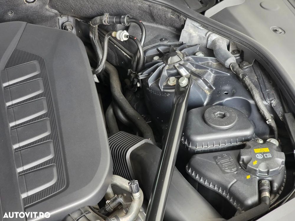 BMW Seria 7 730d - 4