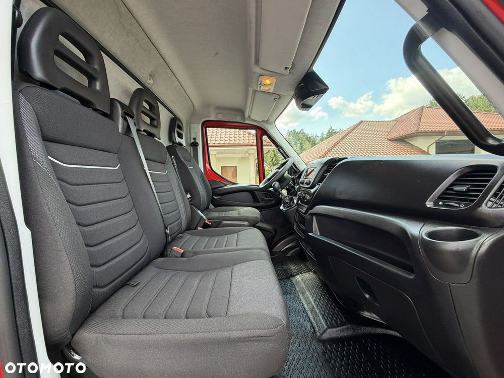 Iveco Daily - 25