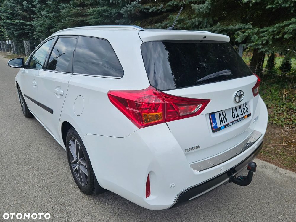 Toyota Auris 1.6 Valvematic Life - 5