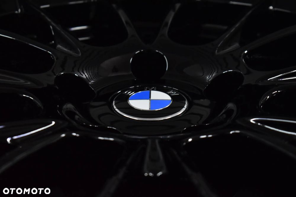Felgi BMW 5x120 R17 e46 e90 e91 e92 e93 F30 F31 F32 F36 X3 X1 X4 F20 - 5