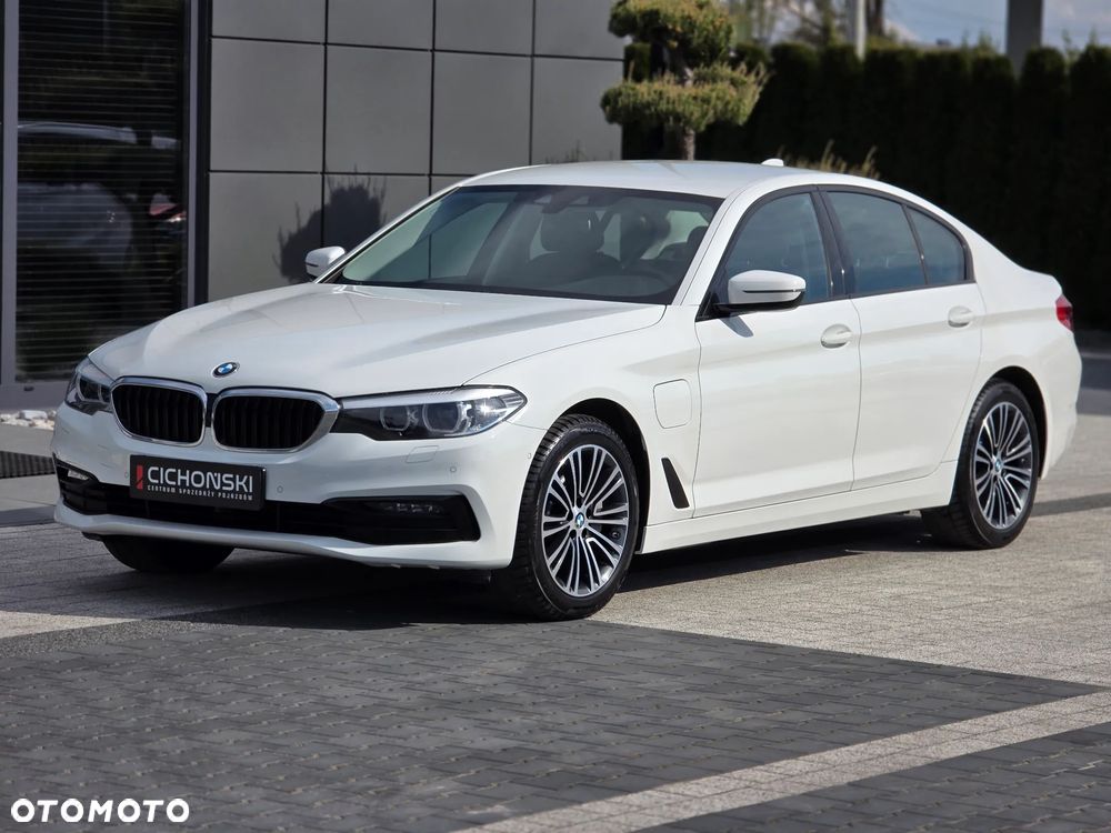 BMW Seria 5 530e iPerformance xDrive Sport Line sport - 2