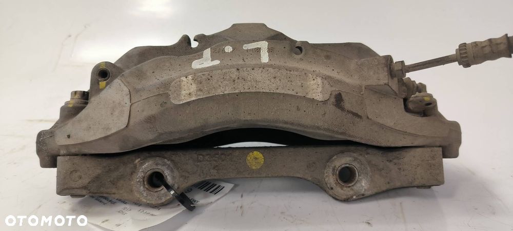 ZACISK HAMULCOWY PRZÓD LEWY AUDI Q7 II 4M 4M0615105 - 3