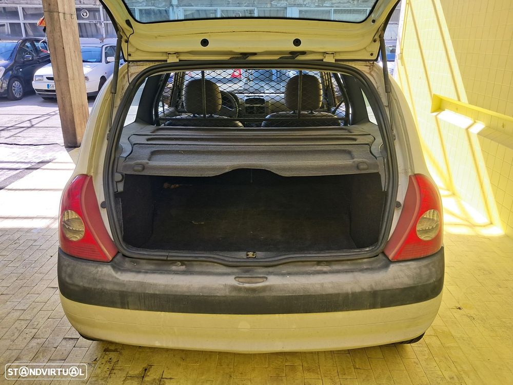 Renault Clio 1.5 dCi Dynamique - 4