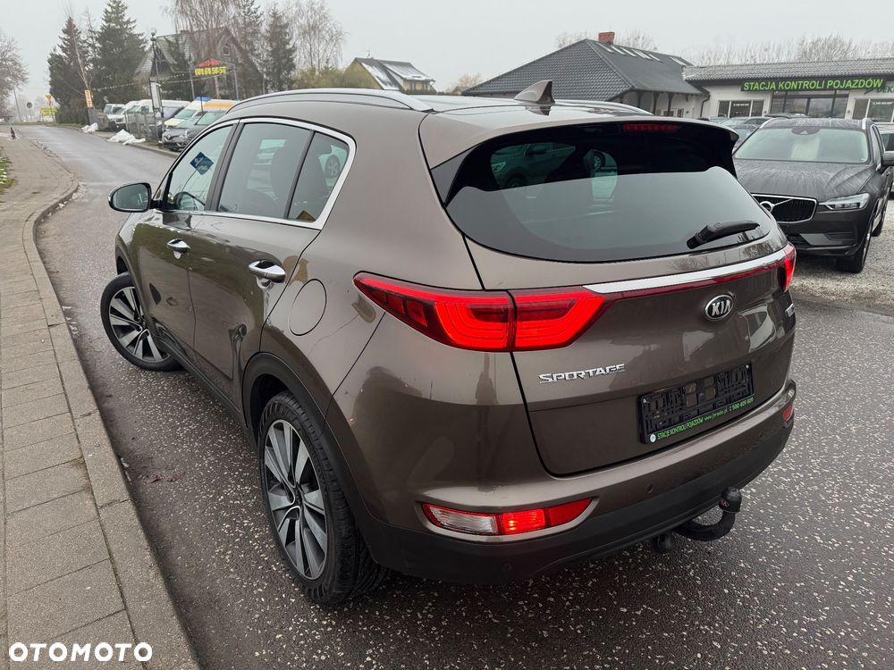 Kia Sportage 1.7 CRDI 2WD Edition 7 - 4