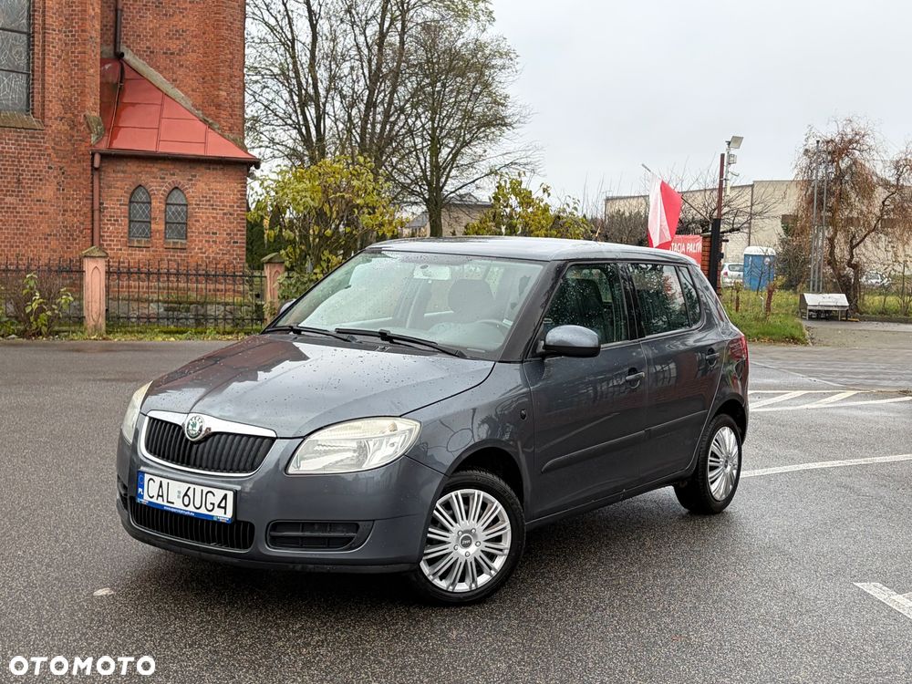 Skoda Fabia 1.2 HTP Elegance - 2