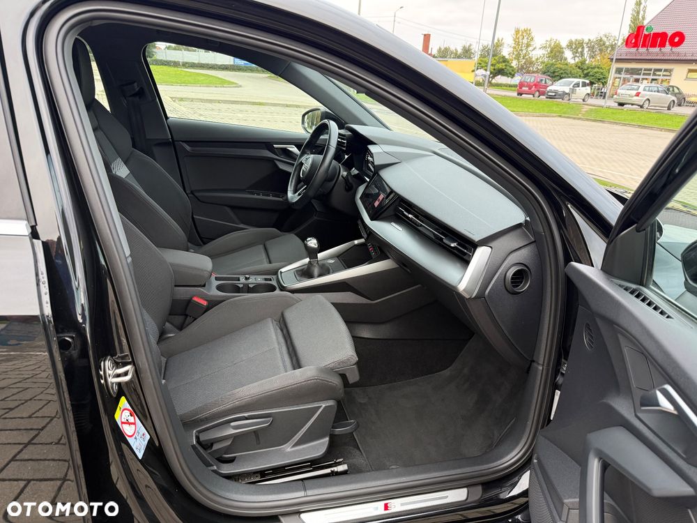 Audi A3 Sportback 30 TDI S Line - 20