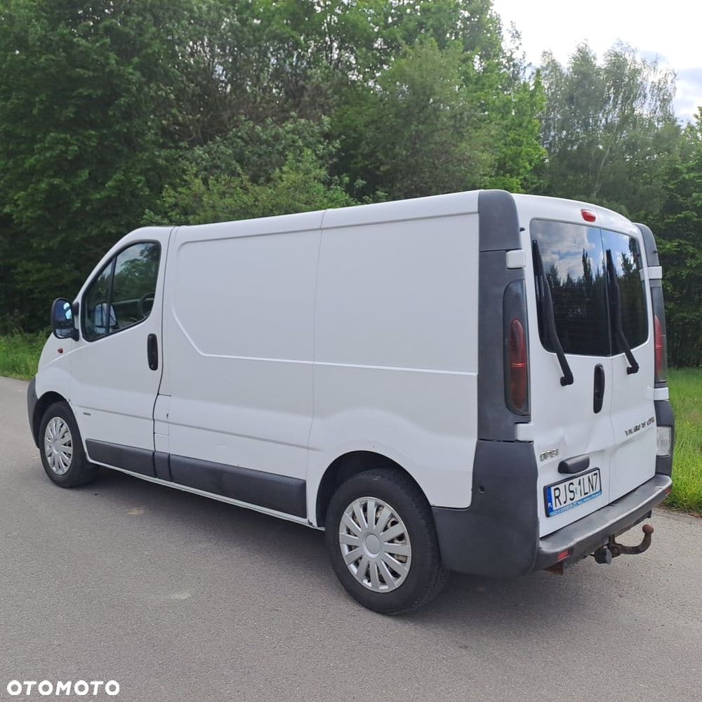 Opel Vivaro - 3