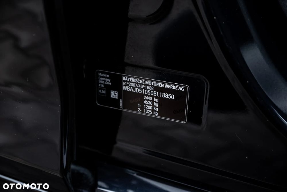 BMW Seria 5 540d xDrive M Sport Edition - 40