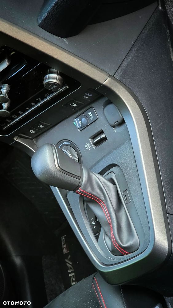 Toyota GR Yaris 1.6 Dynamic - 21