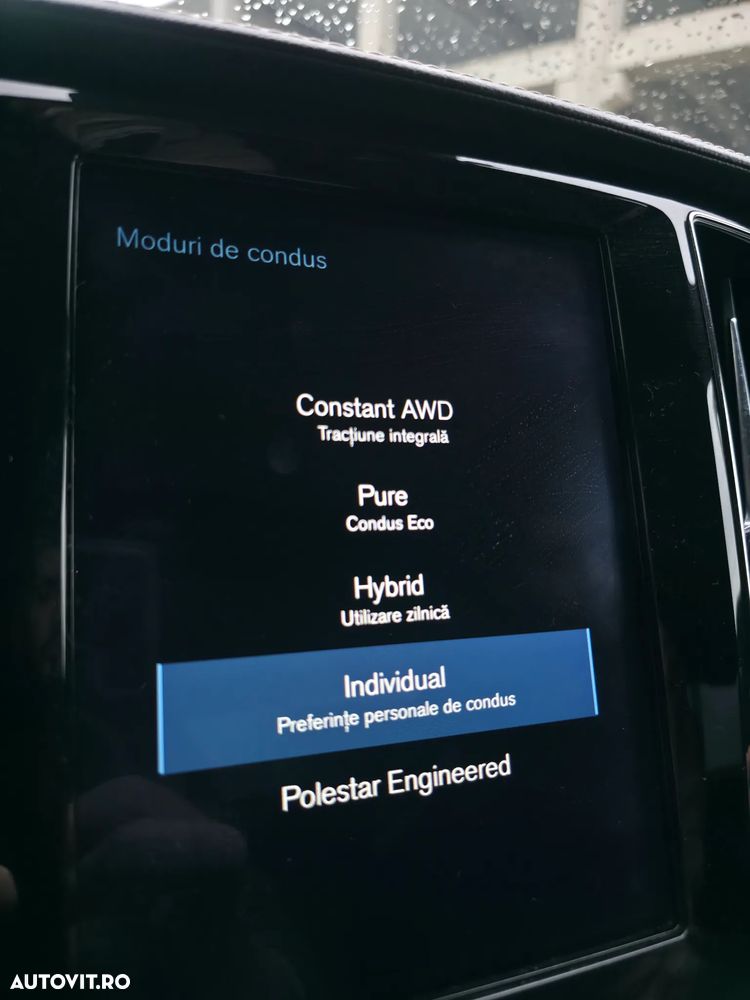 Volvo S60 T8 Recharge AWD Polestar Engineered - 35