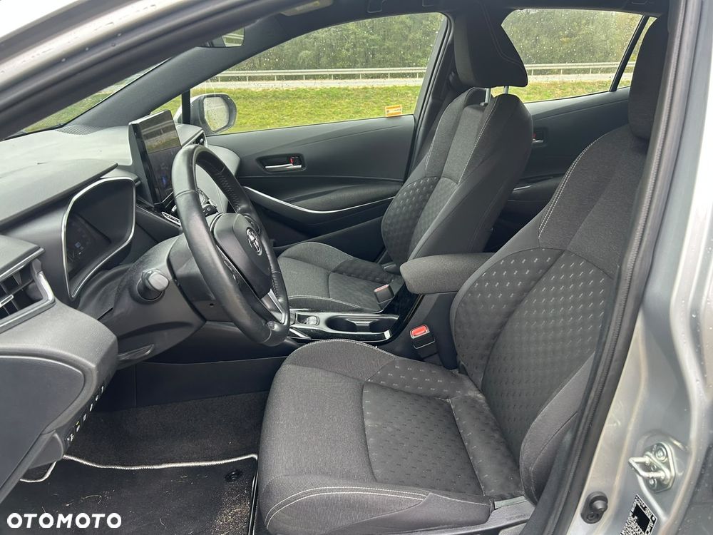 Toyota Corolla 1.8 Hybrid Comfort - 11