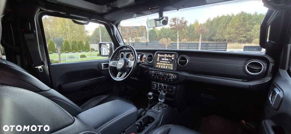 Jeep Wrangler Unlimited 2.2 CRD Sahara - 17