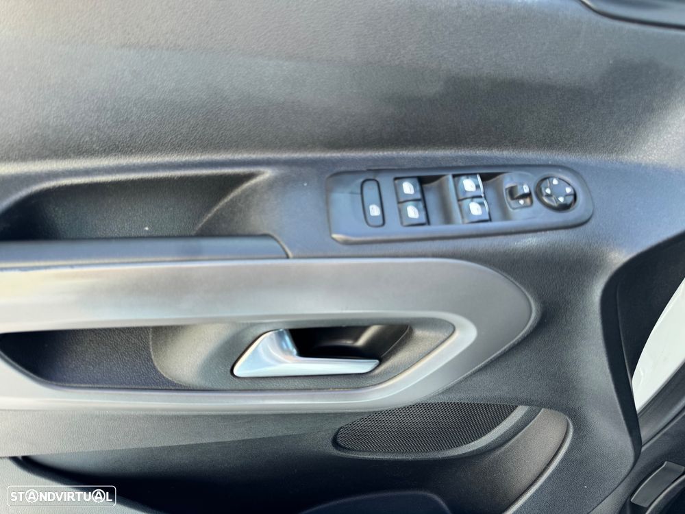 Toyota Proace 1.5D L2 Comfort - 35