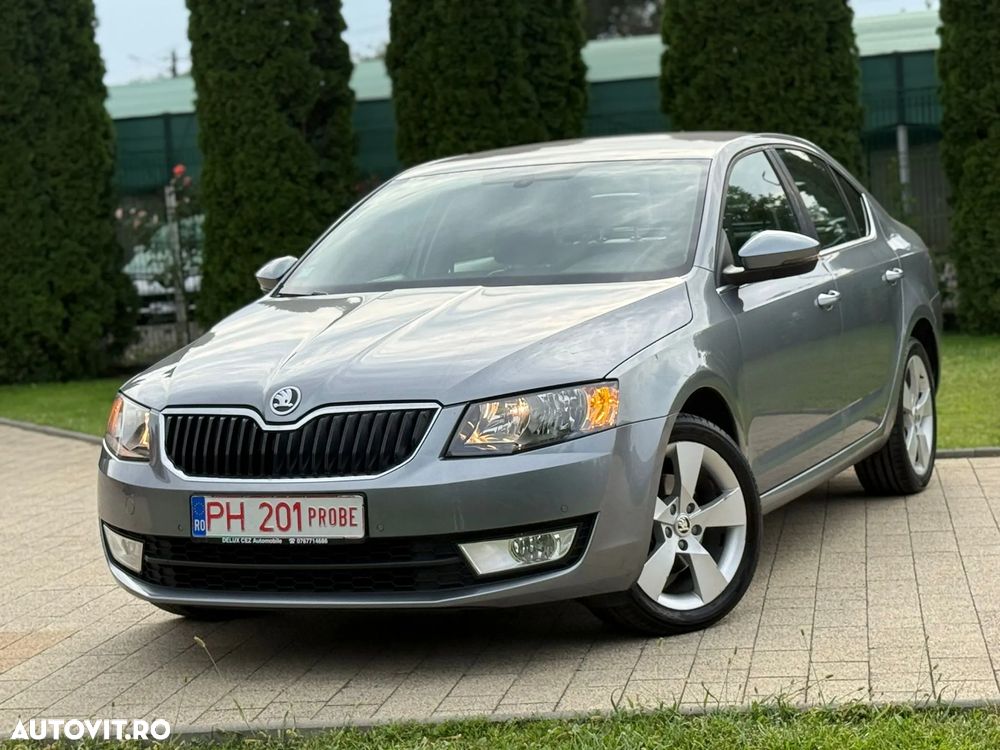 Skoda Octavia 2.0 TDI DSG Style - 1