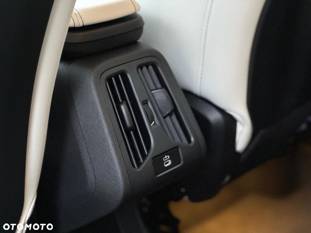 BMW X2 sDrive18i M Sport - 28