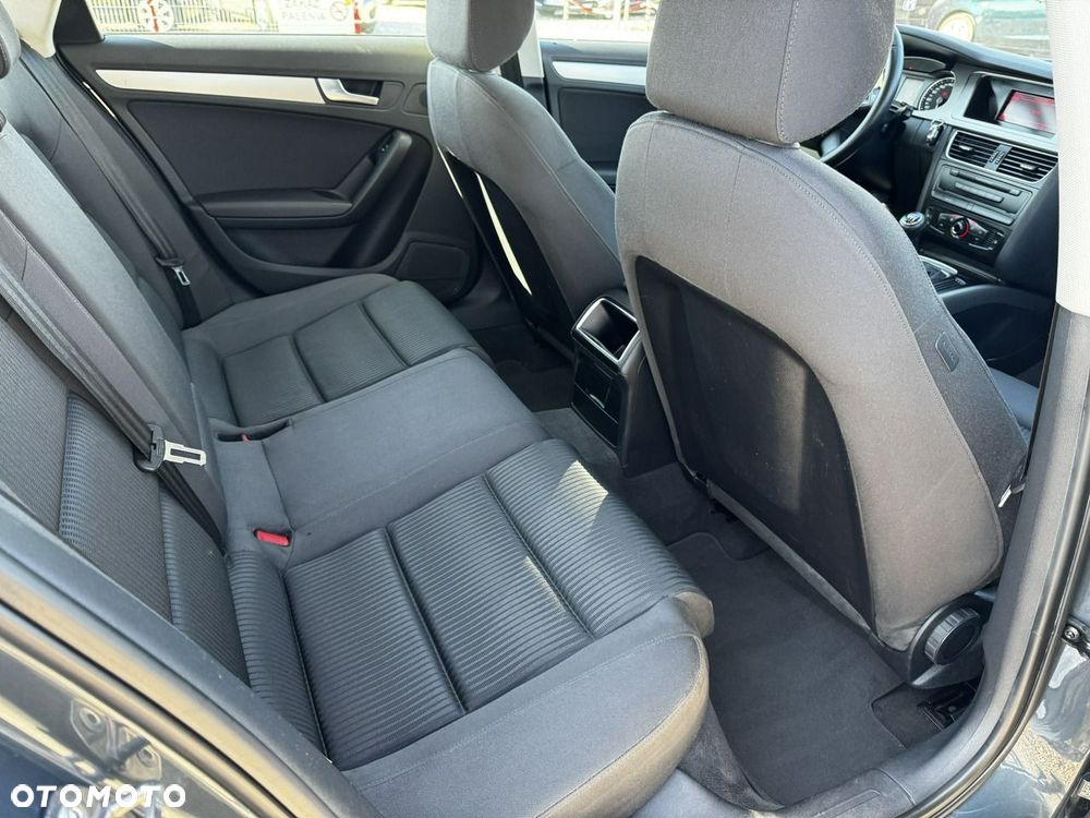 Audi A4 Avant - 7