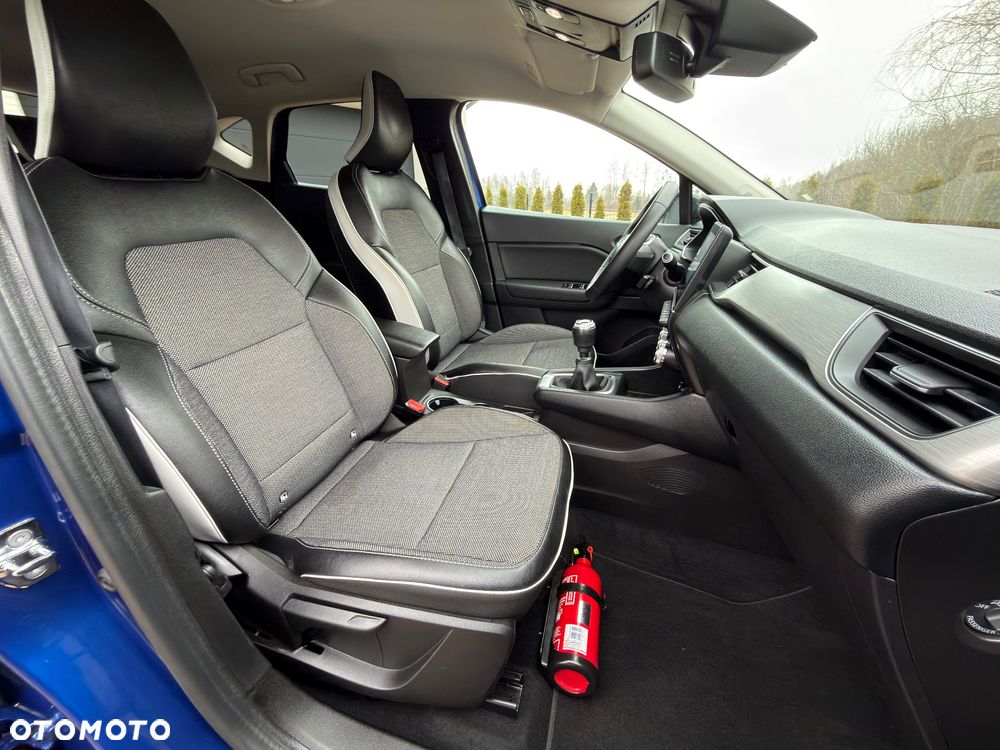 Renault Captur TCe Mild Hybrid 140 GPF TECHNO - 8