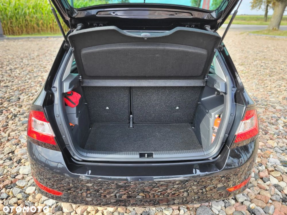 Skoda Fabia 1.0 TSI Ambition - 19
