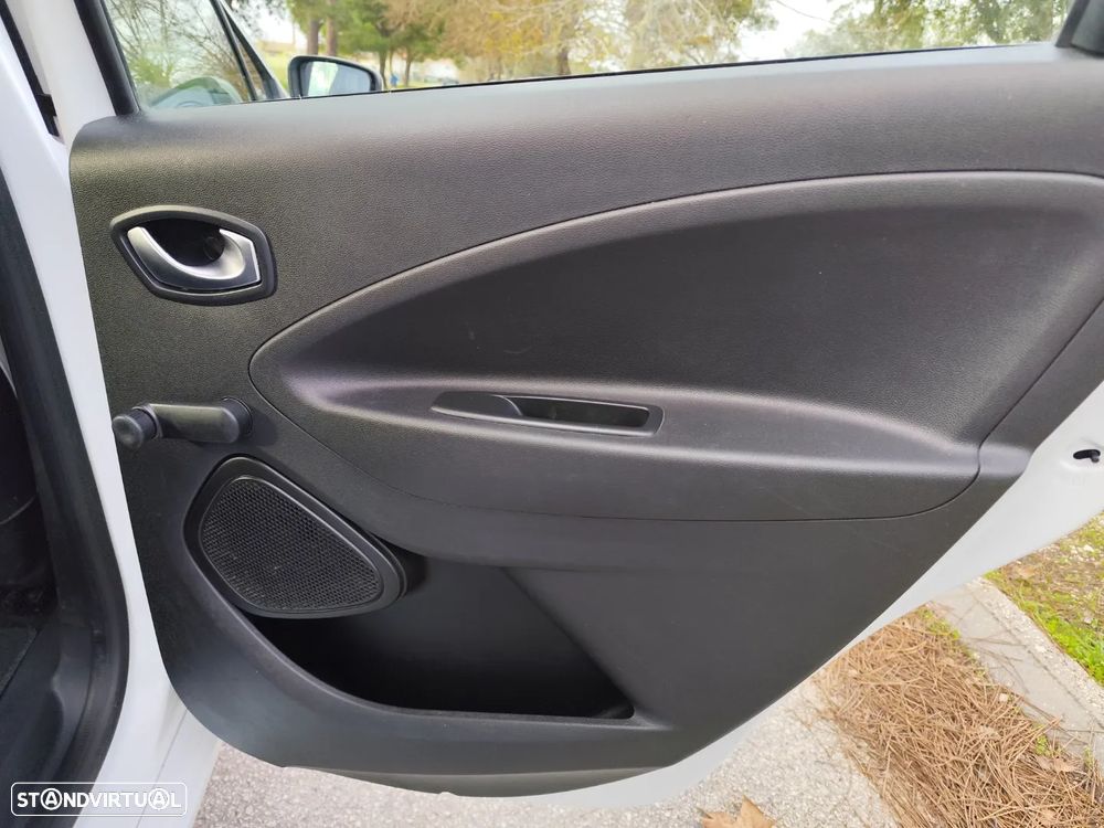 Renault Zoe (s/ Bateria) Intens 50 Flex - 12
