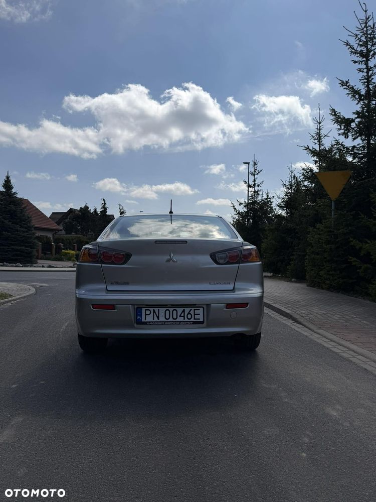 Mitsubishi Lancer - 4