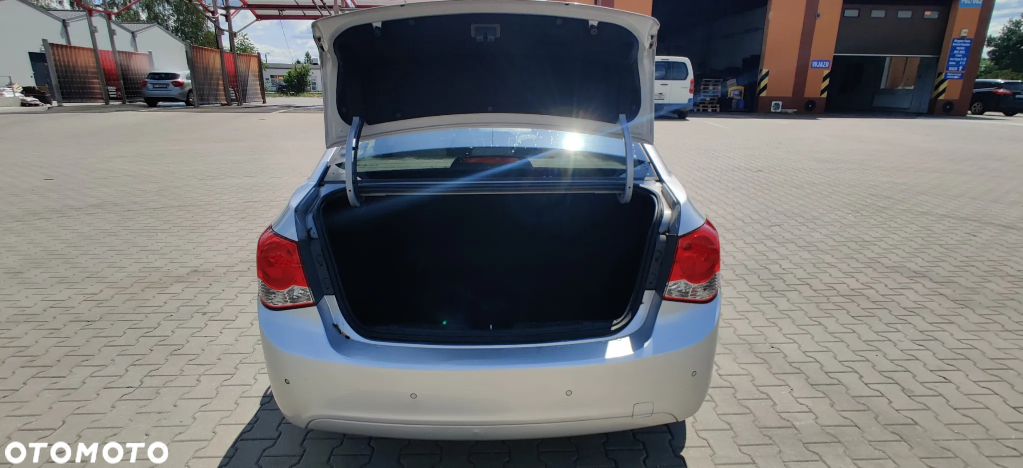 Chevrolet Cruze 2.0 D LT - 14
