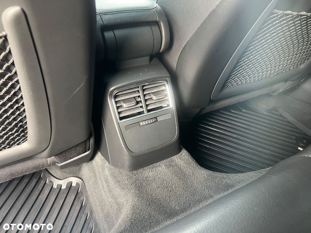 Audi A3 Limousine 2.0 TFSI quattro S tronic design - 29