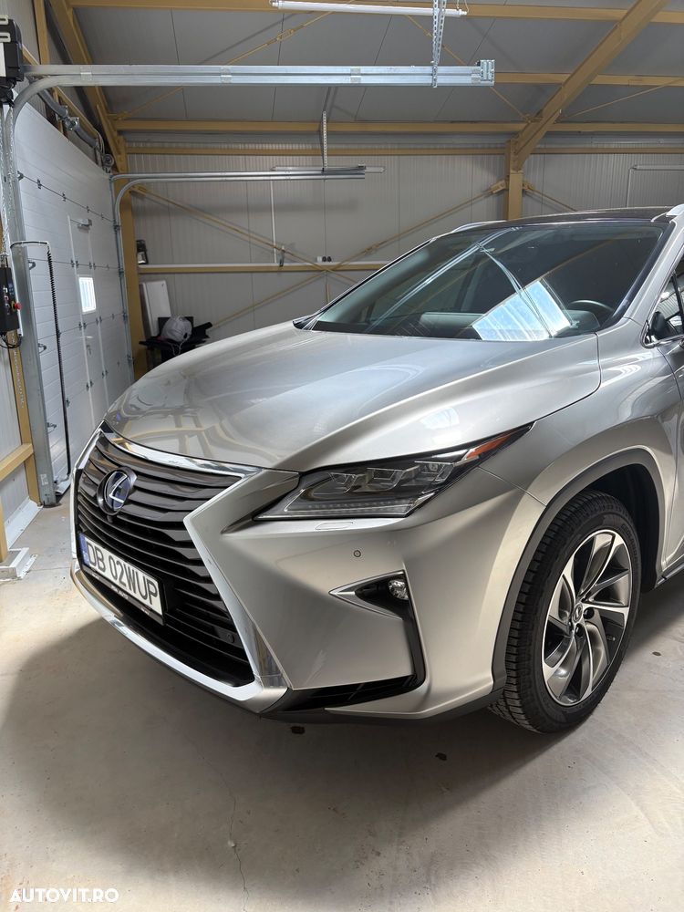 Lexus Seria RX - 5