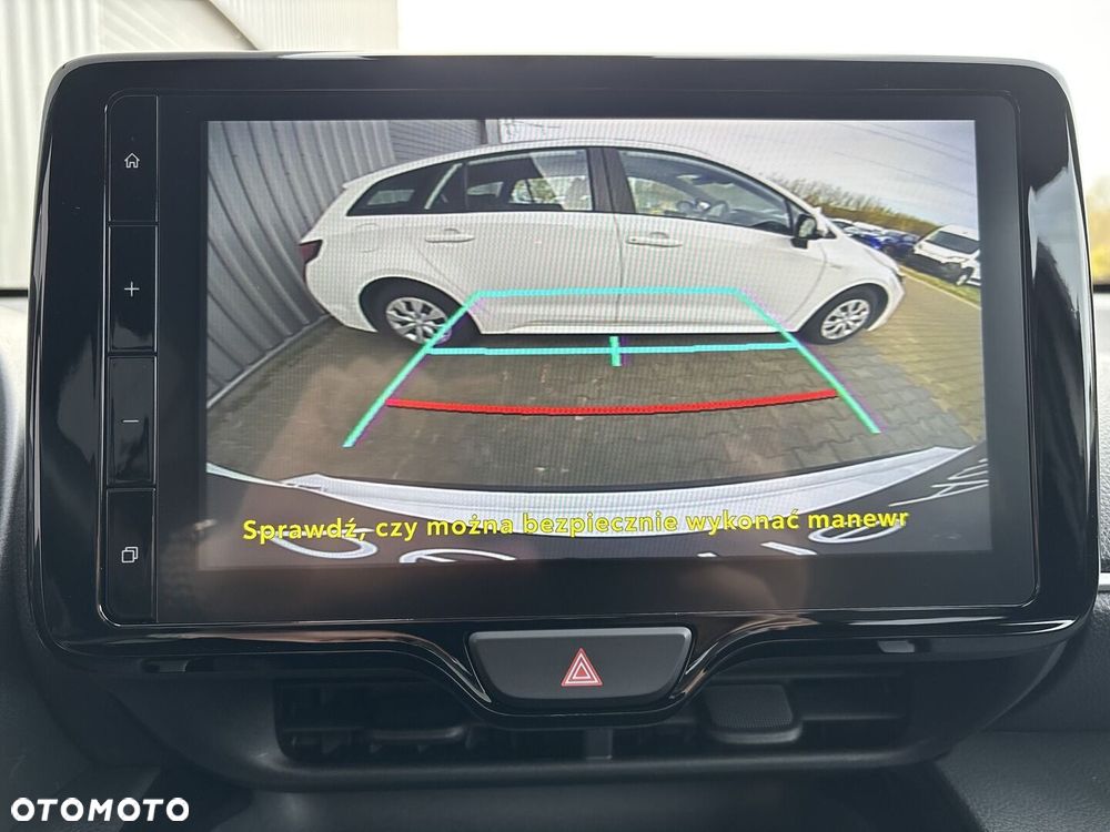 Toyota Yaris Cross Hybrid 1.5 Style AWD - 11