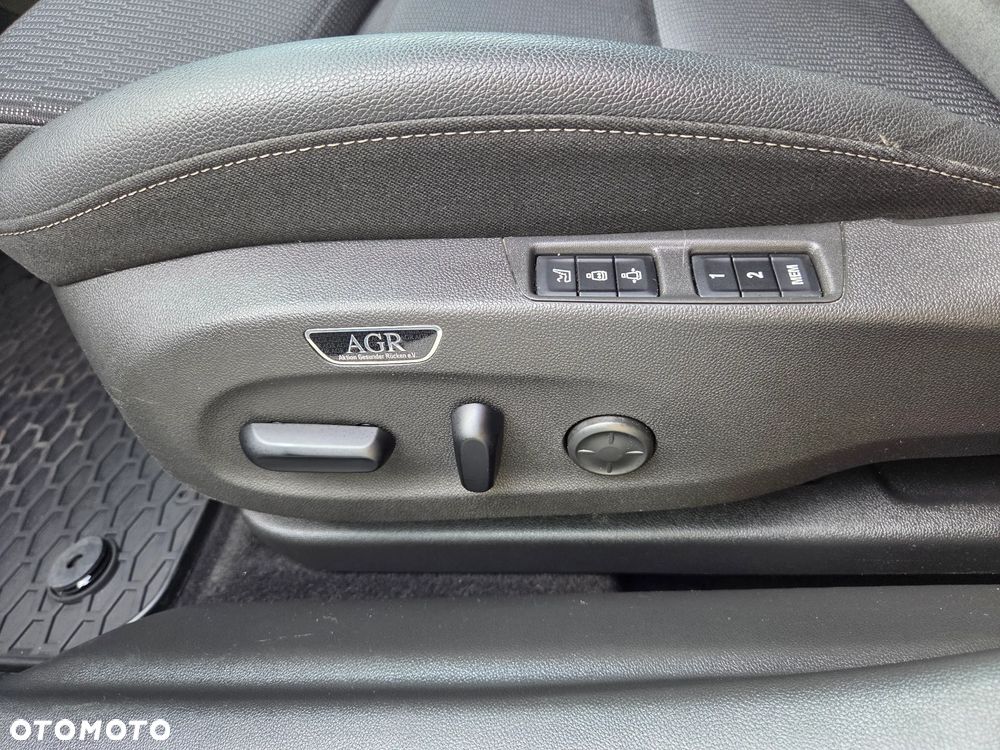 Opel Insignia 2.0 CDTI Ultimate S&S - 19