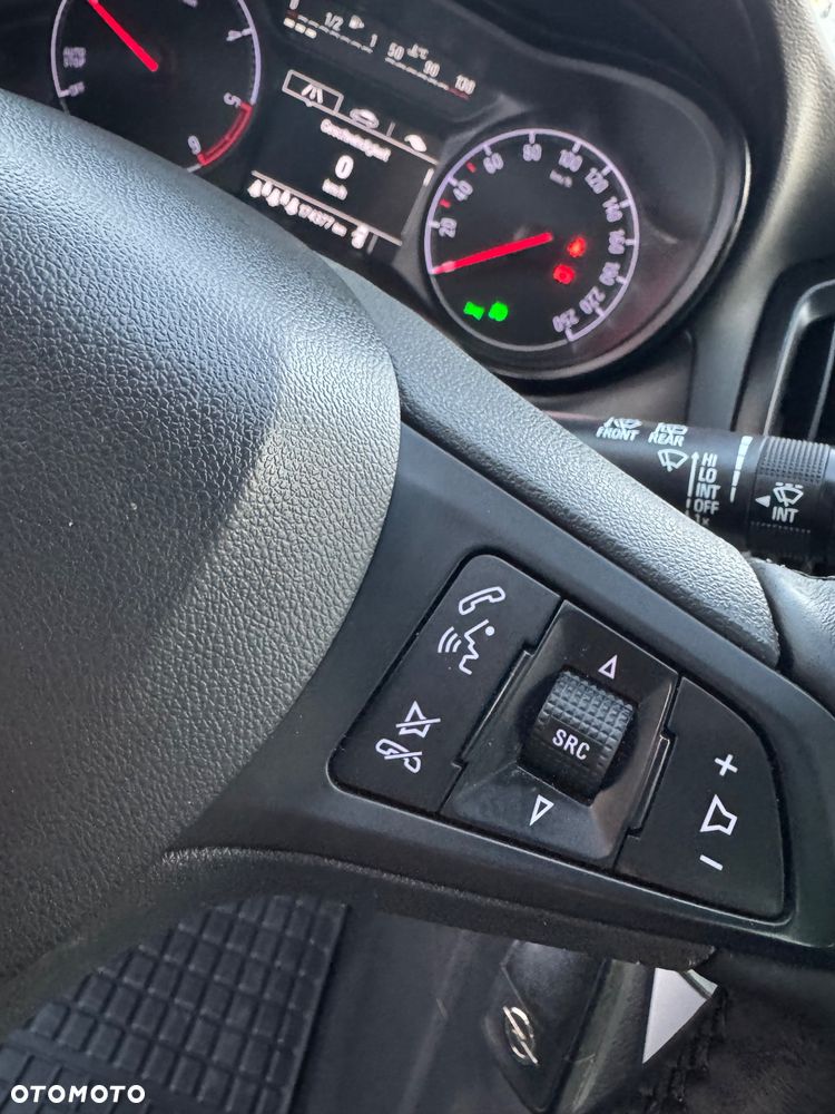 Opel Zafira 2.0 D (CDTI ecoFLEX) Start/Stop Active - 23