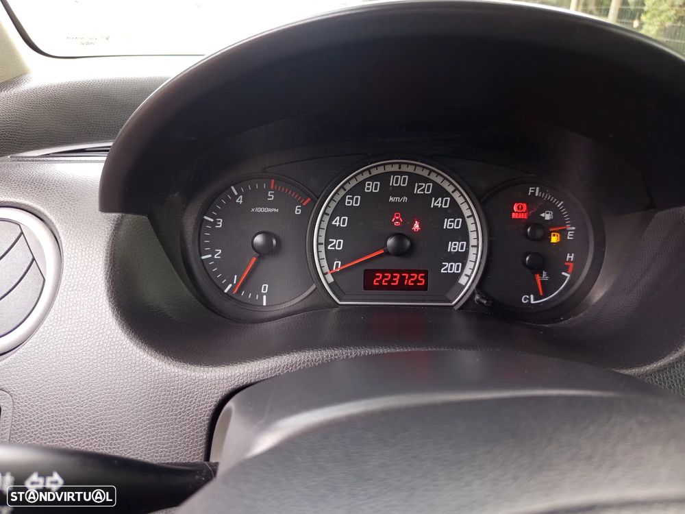 Suzuki Swift 1.3 DDiS Sport - 12