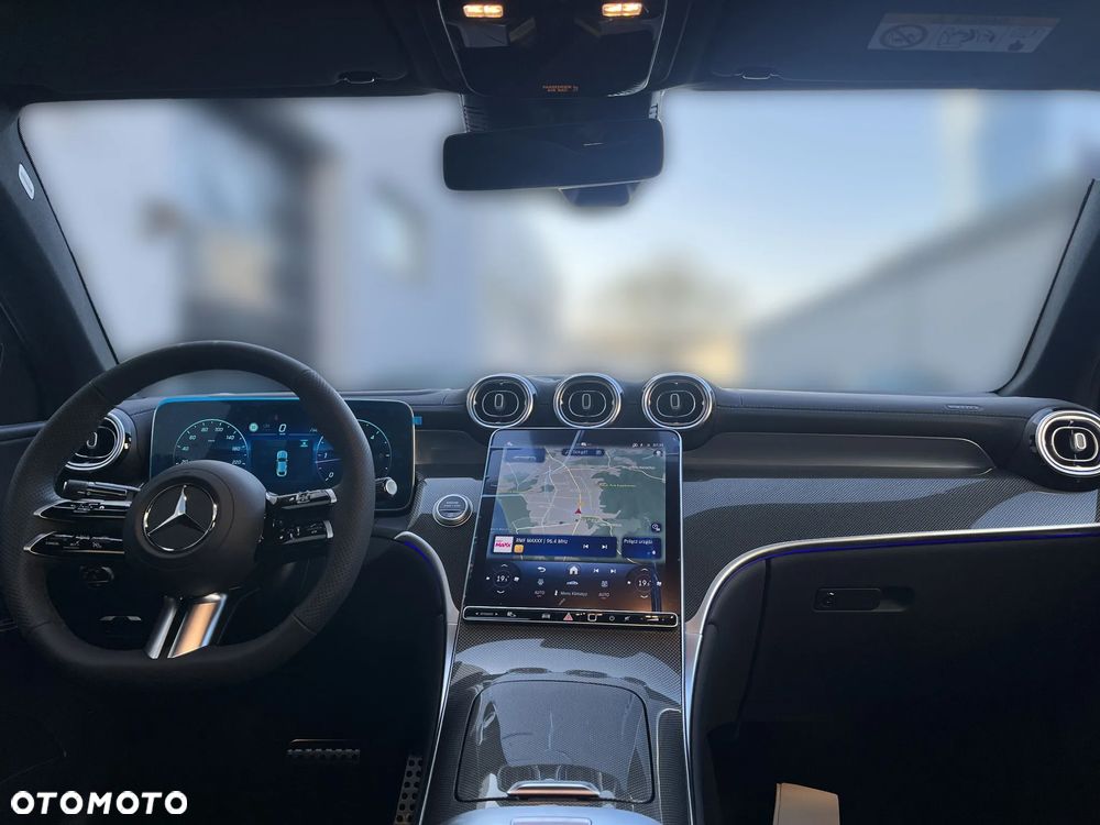 Mercedes-Benz GLC - 14