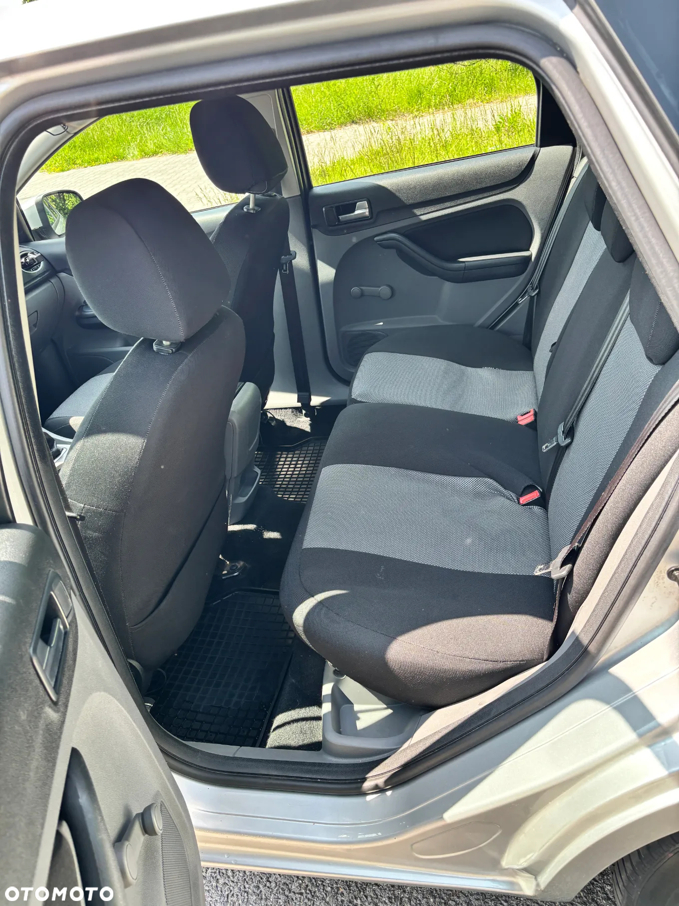 Ford Focus 1.8 TDCi Ambiente - 14