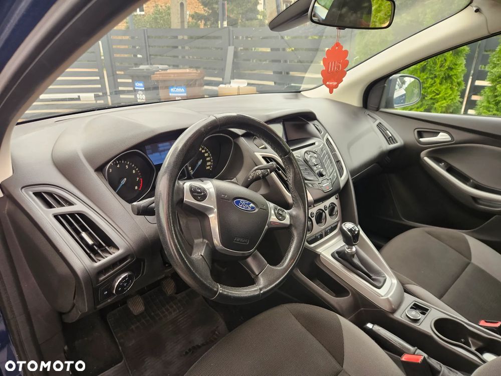 Ford Focus 1.0 EcoBoost Trend - 13