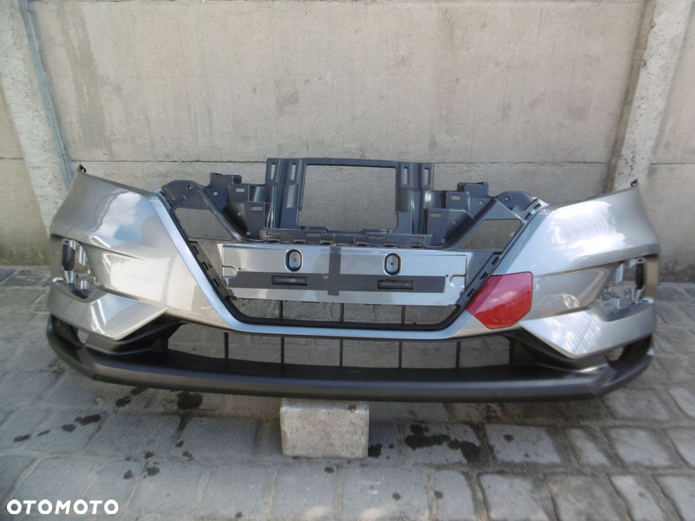 nissan qashqai ii lift 17r> - zderzak przedni - 1