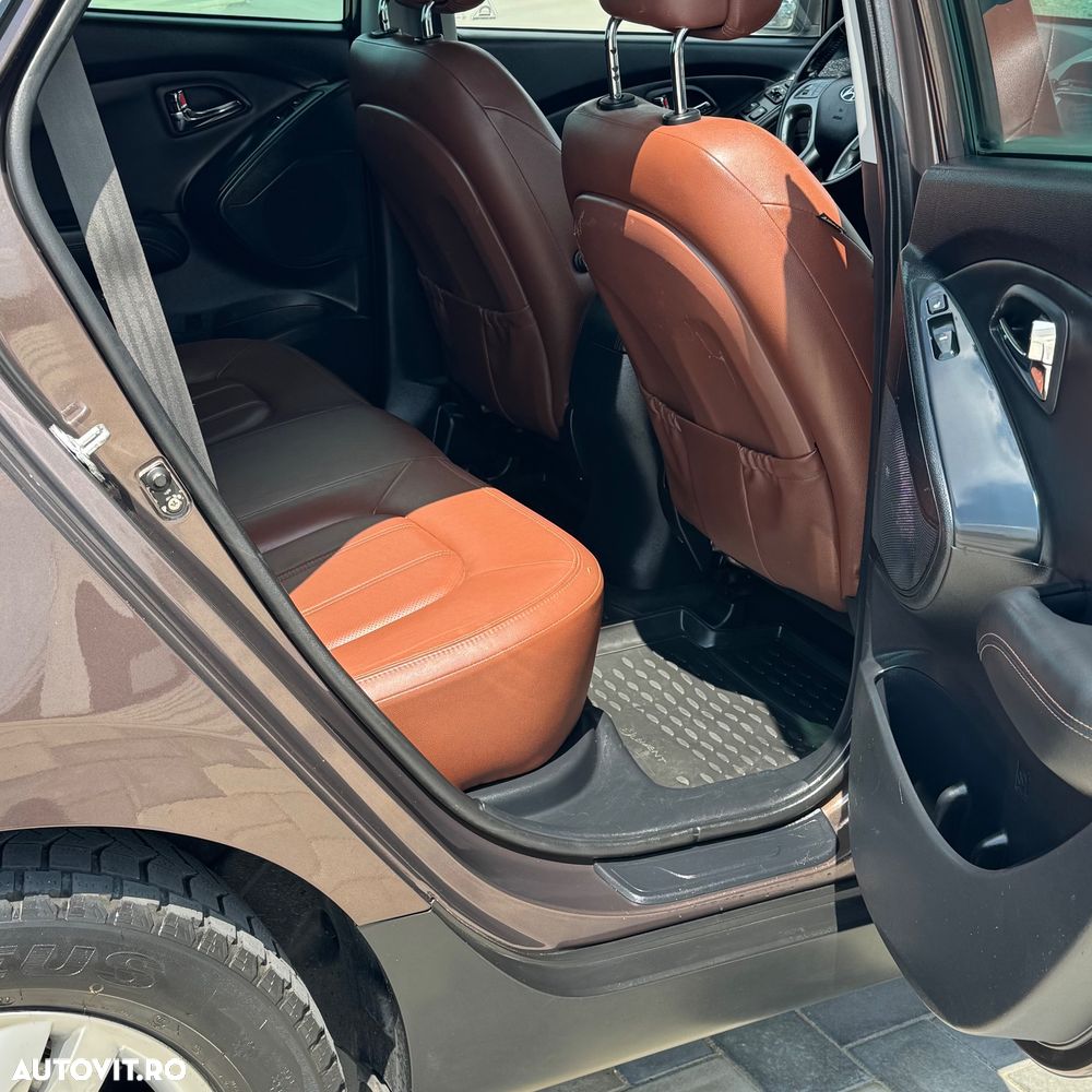 Hyundai ix35 - 13