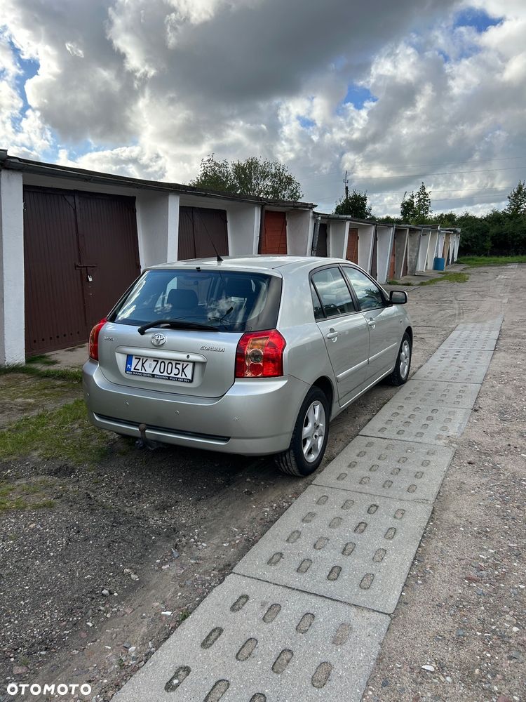 Toyota Corolla 1.6 VVT-i Sol - 5