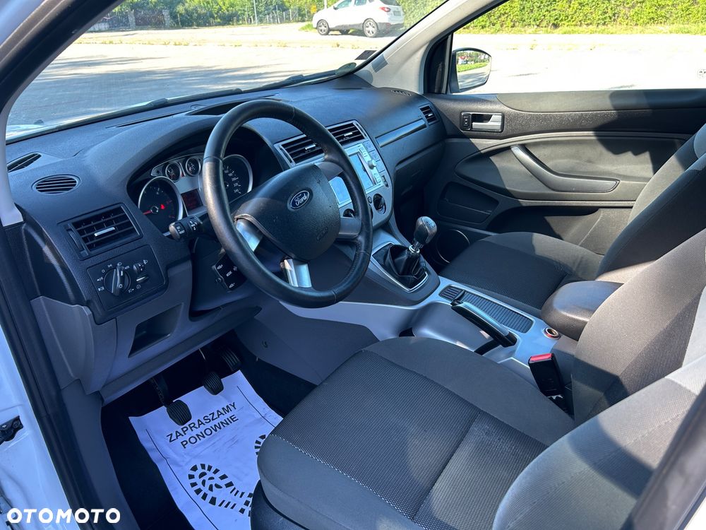Ford Kuga 2.0 TDCi 2x4 Trend - 8