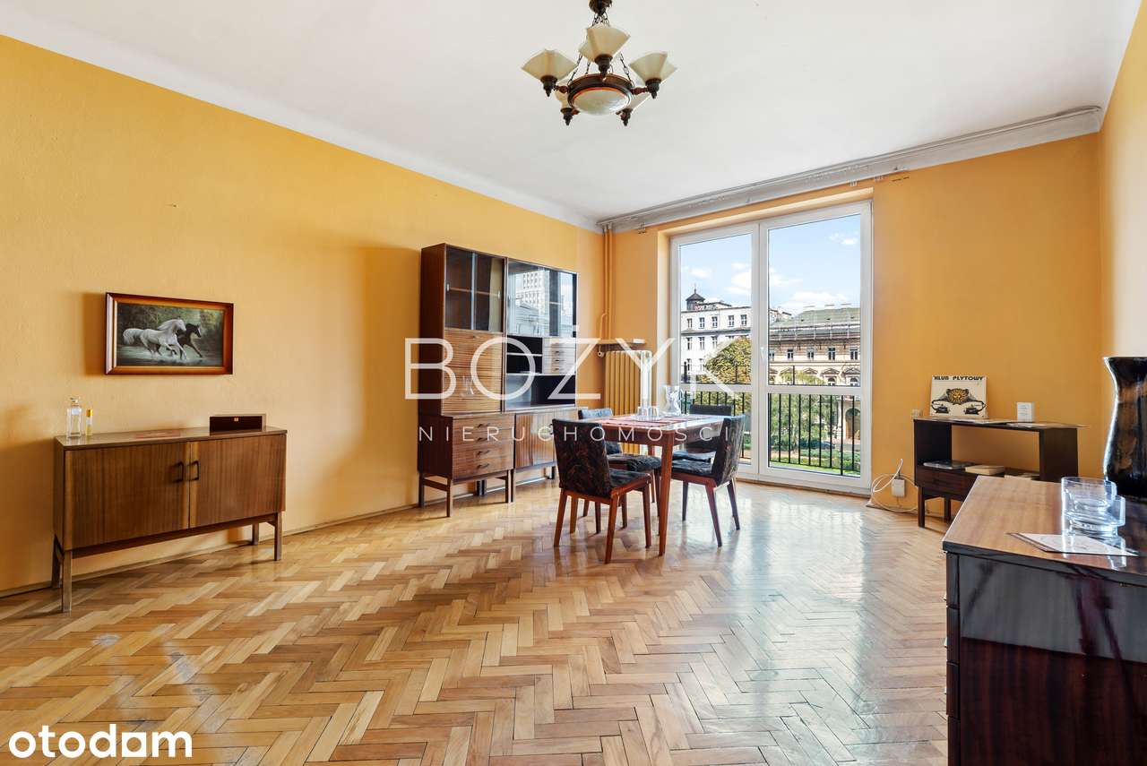 2 pokoje do remontu | ścisłe centrum | widok na zieleń | 37 m²